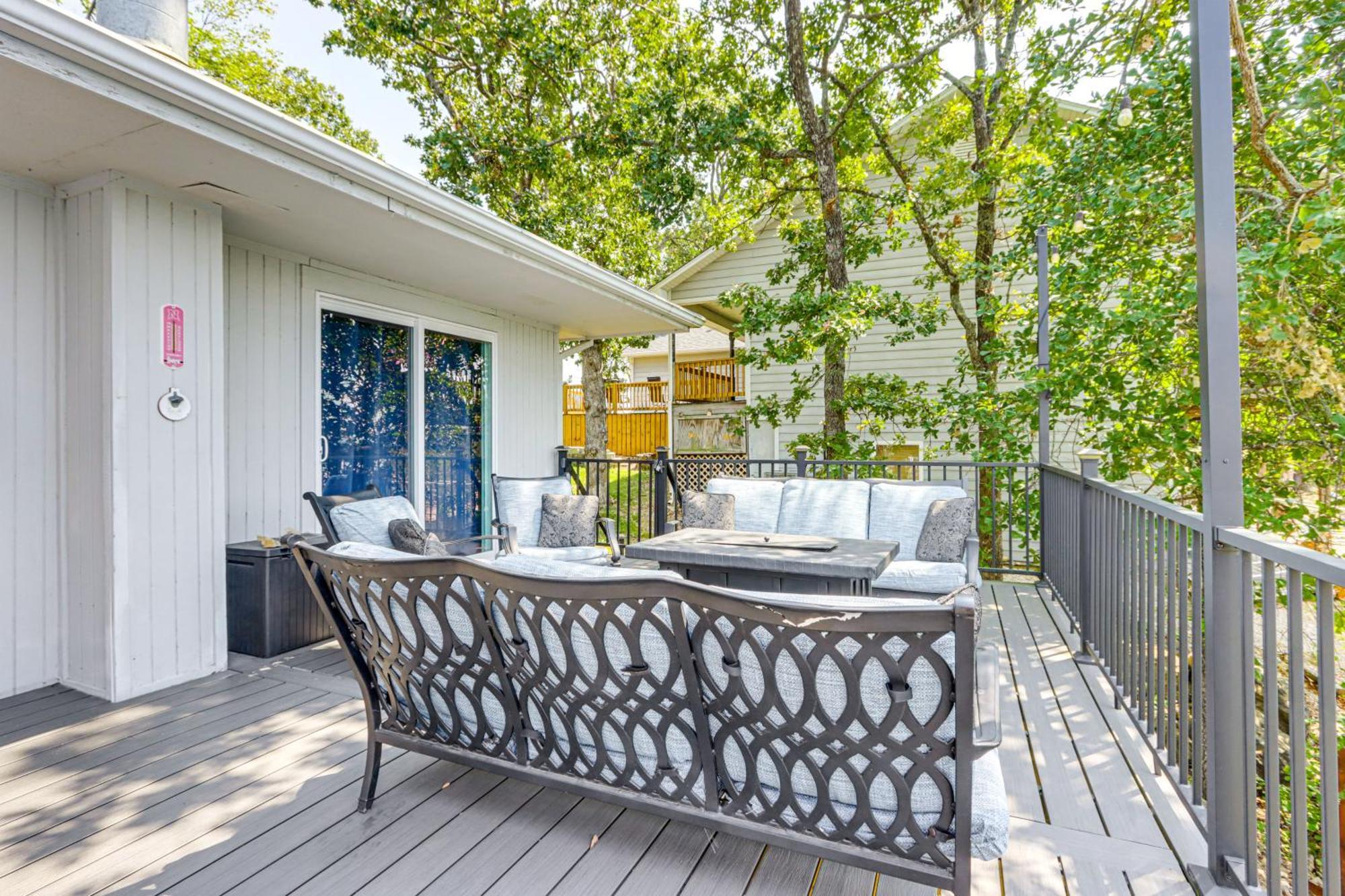 Table Rock Lake Hideaway With Deck Bring Your Boat! Golden エクステリア 写真
